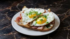 In welchem Öl brät man Eier am besten? Ein Koch gibt eine klare Antwort