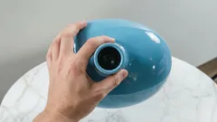 So reinigst du eine Flasche oder Vase mit engem Hals ohne Bürste – nach Omas Methode